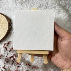 White Canvas With Easel (4×4 Inch)